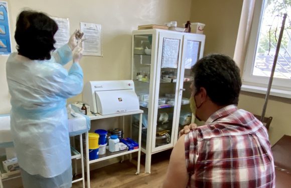 Працівникам ТОВ «Євро-Реконструкція» проводять вакцинацію від Covid-19