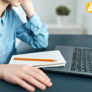 Де і як можна вирішити питання щодо послуг з постачання теплової енергії та з постачання гарячої води?!