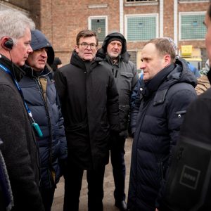 Візит послів іноземних держав на ТОВ «Євро-Реконструкція» після масованої атаки Дарницької ТЕЦ